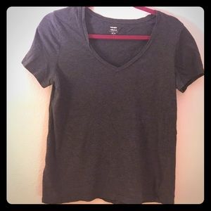 Relaxed fit cotton v-neck